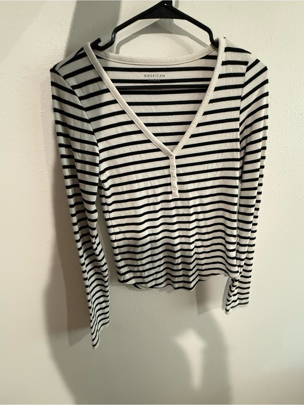 American Eagle Outfitters Black and White Striped V-Neck Henley Long Sleeve Top